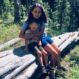 Meet your Posher, Katelynn